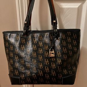 Gently Used Dooney And Bourke